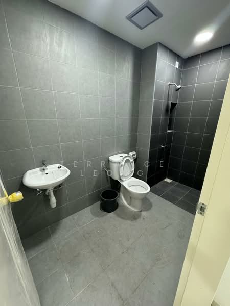 Rumah Teres 2 Tingkat untuk Dijual di Eco Forest (Semenyih) - Terrance Leong - Bathroom - PropertyGuru.com.my