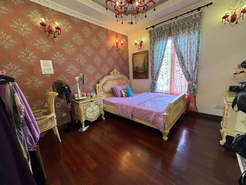 Rumah Banglo untuk Dijual di Seksyen 8 (Shah Alam) - Adzura Zamedin - Bedroom - PropertyGuru.com.my
