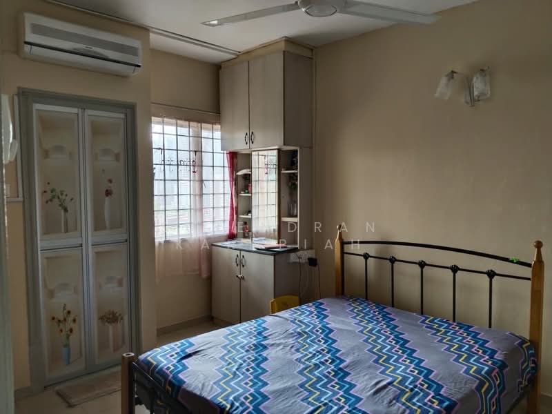 Kondominium untuk Dijual di Palm Court Condominium - Surendran Karapiah - Bedroom - PropertyGuru.com.my