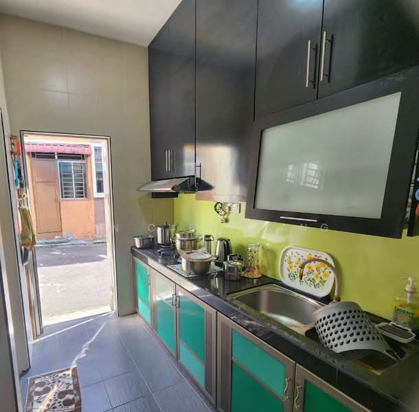 Rumah Teres 2 Tingkat untuk Dijual di Johor Bahru (Johor) - Sin Chew Siang - Kitchen - PropertyGuru.com.my