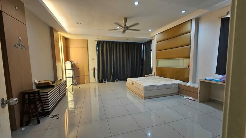 Rumah Berkembar untuk Disewa di Taman Desa Cheng Perdana 1 (Cheng) - Kai Hon Gan - Bedroom - PropertyGuru.com.my