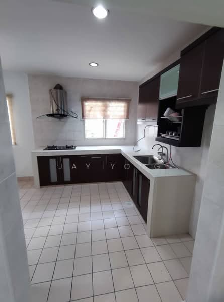 2-storey Terraced House for Sale in Setia Alam (Selangor) - Jay Yong - Kitchen - PropertyGuru.com.my