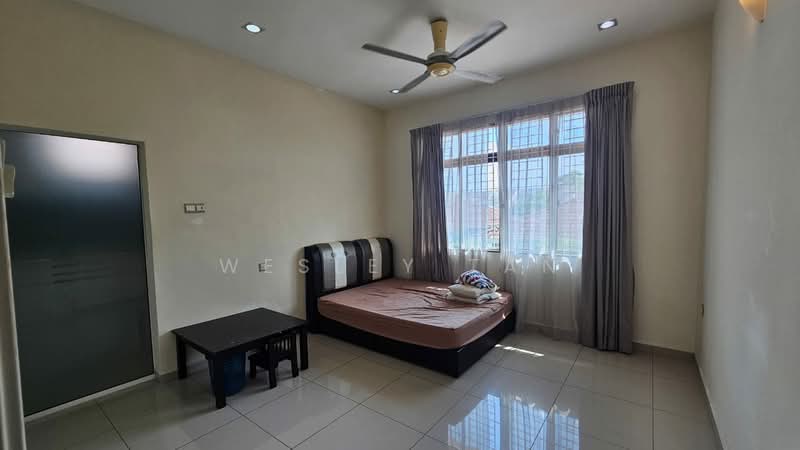 Rumah Berkembar untuk Disewa di Taman Desa Cheng Perdana 1 (Cheng) - Wesley Tan - PropertyGuru.com.my