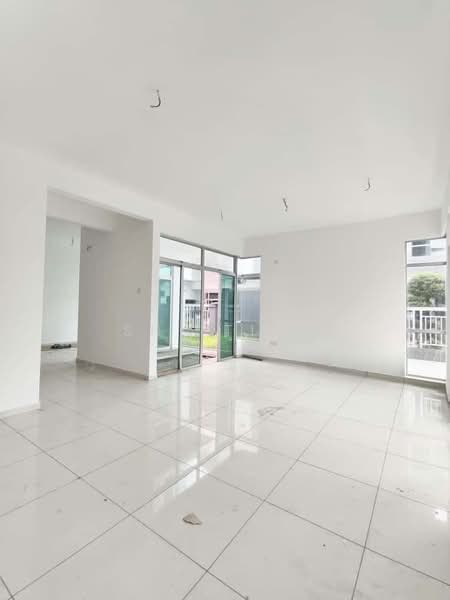 Rumah Berkembar untuk Dijual di Taman Mutiara Rini (Skudai) - Shi Ting - PropertyGuru.com.my