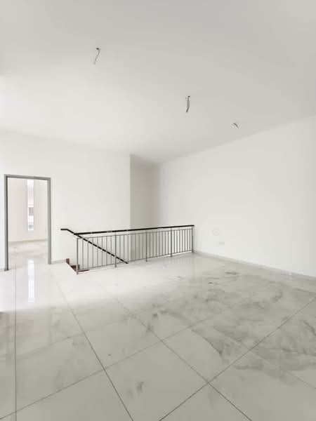 Rumah Berkembar untuk Dijual di Taman Mutiara Rini (Skudai) - Shi Ting - PropertyGuru.com.my