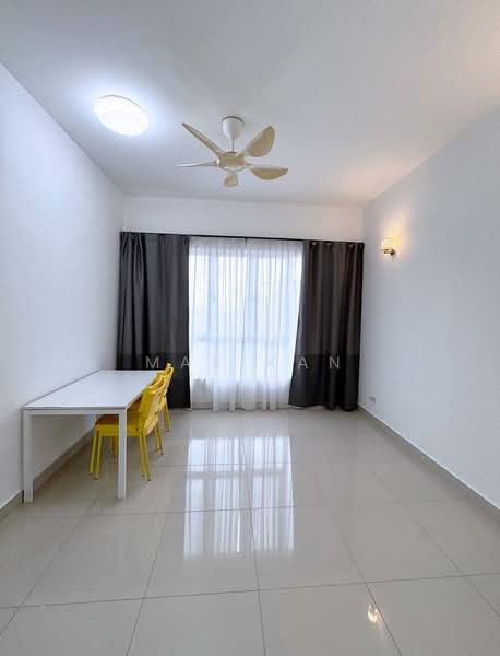Service Residence for Sale at Tropez Residences - Max Kan - Dining Room - PropertyGuru.com.my