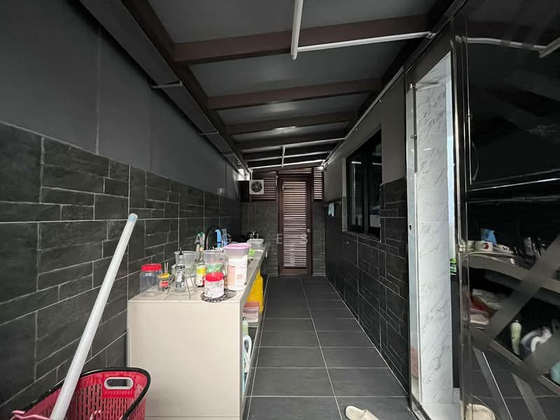 Semi-Detached House for Sale in Taman Pelangi (Johor Bahru) - Agnes . - PropertyGuru.com.my