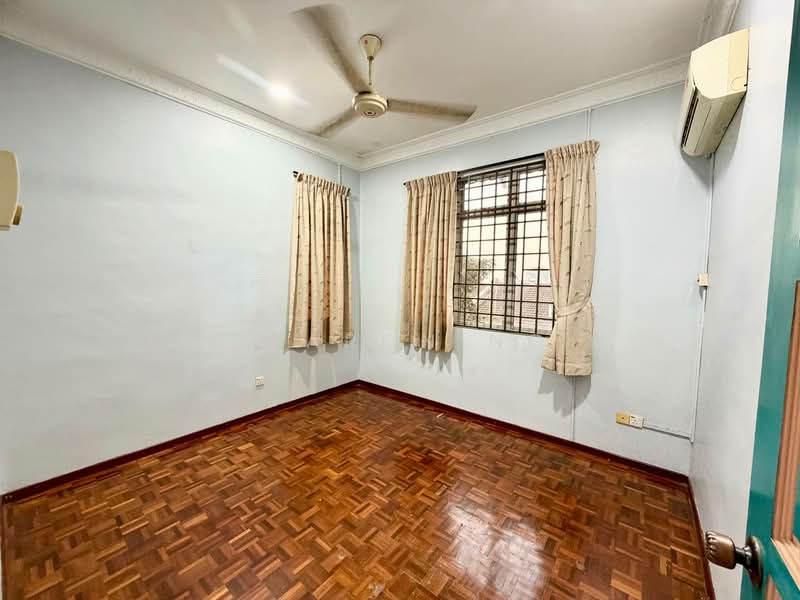 Semi-Detached House for Sale in Taman Bukit Kempas (Tampoi) - Sharon Ng - Interior - PropertyGuru.com.my