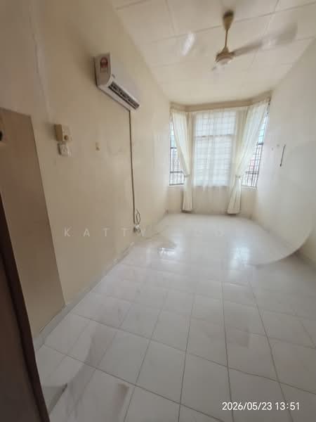 2.5-storey Terraced House for Sale in Bukit Antarabangsa (Ulu Kelang) - Katty Soon - PropertyGuru.com.my