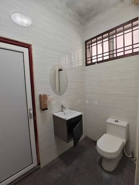 Rumah Teres 2 Tingkat untuk Dijual di Taman Nusa Bestari (Iskandar Puteri (Nusajaya)) - Iden Tan - Bathroom - PropertyGuru.com.my
