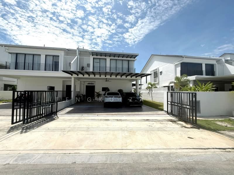Semi-Detached House for Sale in Cyberjaya (Selangor) - Tengku Zairi - PropertyGuru.com.my