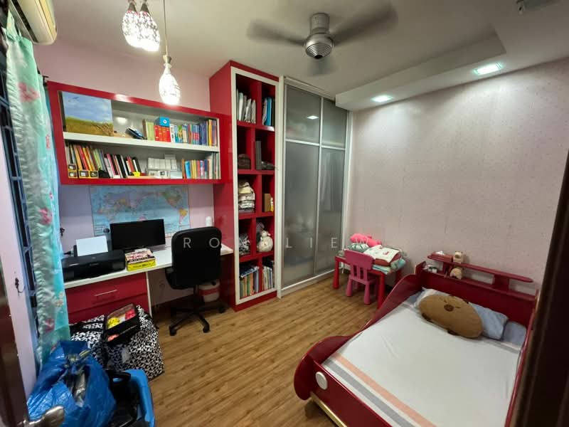 Condominium for Sale at Villa Park - Ron Liew - Bedroom - PropertyGuru.com.my
