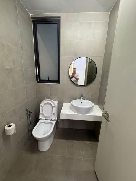 Kondominium untuk Disewa di Kuchai Sentral - KC Lee - Bathroom - PropertyGuru.com.my