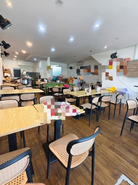 Kedai untuk Disewa di Taman Ungku Tun Aminah (Skudai) - Coco Lee - Interior - PropertyGuru.com.my