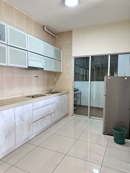 Servis Apartment untuk Disewa di OUG Parklane - Bryan Cheng - Kitchen - PropertyGuru.com.my