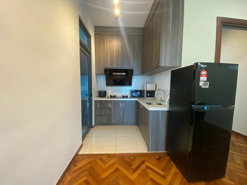 Condominium for Rent at Queens Residences Q1 @ Queens Waterfront - Dylan Lee - Kitchen - PropertyGuru.com.my