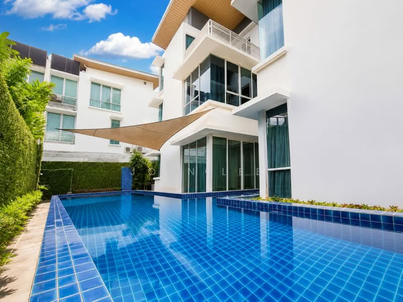 Rumah Berkembar untuk Dijual di Puchong (Selangor) - John Lee - Exterior - PropertyGuru.com.my