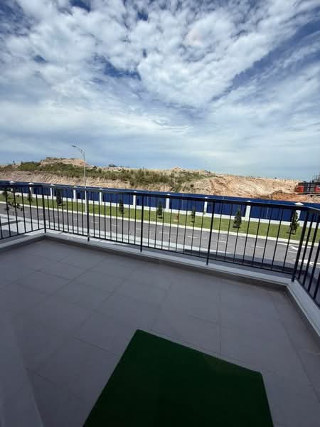 Rumah Kluster untuk Disewa di Eco Botanic 2 (Iskandar Puteri (Nusajaya)) - Rachel See - Balcony - PropertyGuru.com.my