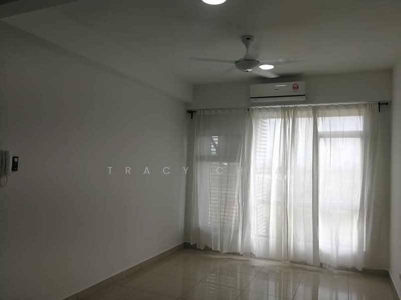 Servis Apartment untuk Disewa di Paramount Utropolis - Tracy Chua - Living Room - PropertyGuru.com.my