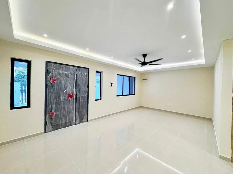 Rumah Teres 2 Tingkat untuk Dijual di Taman Ungku Tun Aminah (Skudai) - APRILIA CHAYADI - PropertyGuru.com.my