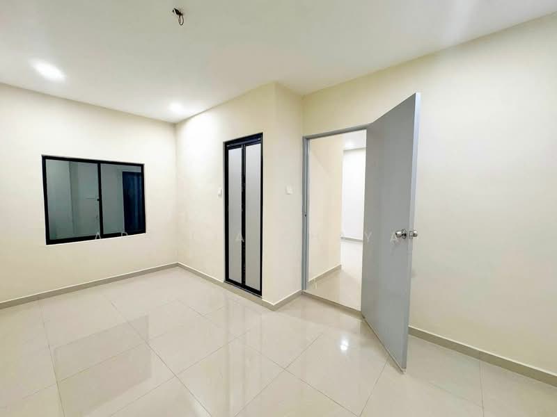 Rumah Teres 2 Tingkat untuk Dijual di Taman Ungku Tun Aminah (Skudai) - APRILIA CHAYADI - PropertyGuru.com.my