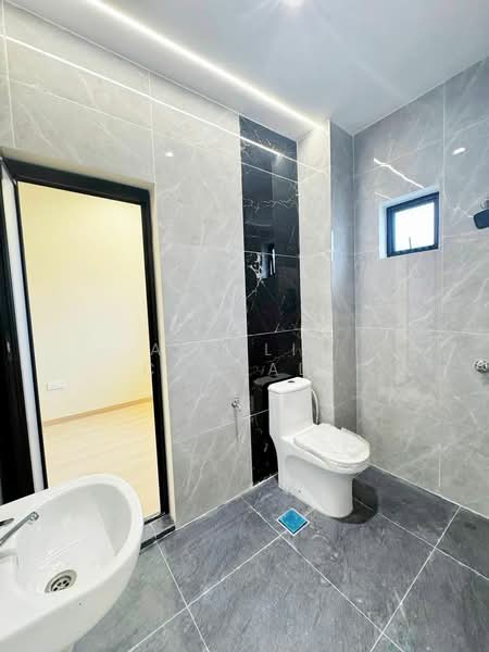 Rumah Teres 2 Tingkat untuk Dijual di Taman Ungku Tun Aminah (Skudai) - APRILIA CHAYADI - PropertyGuru.com.my