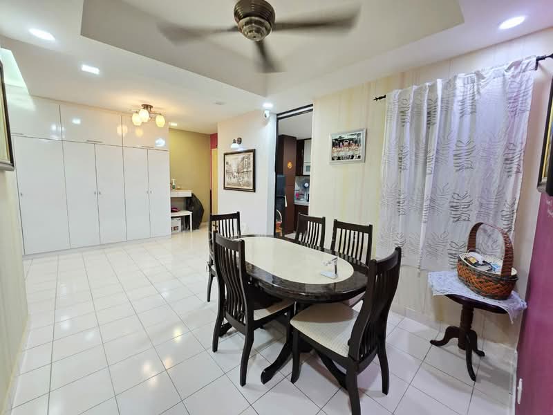 Condominium for Sale at Casa Puteri Condominium - John Lee - Dining Room - PropertyGuru.com.my