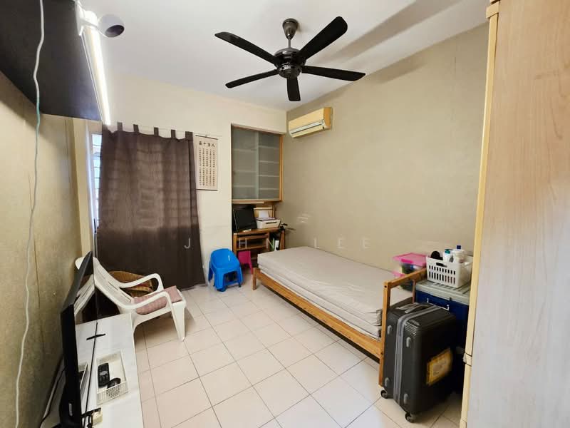 Condominium for Sale at Casa Puteri Condominium - John Lee - Bedroom - PropertyGuru.com.my
