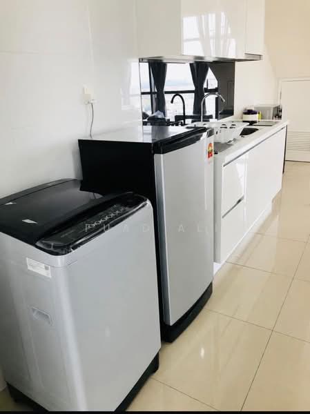 Servis Apartment untuk Disewa di Eclipse Residence @ Pan'gaea - Fuad Ali - Kitchen - PropertyGuru.com.my