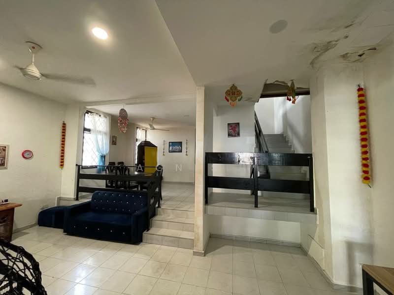 2-storey Terraced House for Sale in Taman Tasik (Tampoi) - Agnes . - PropertyGuru.com.my
