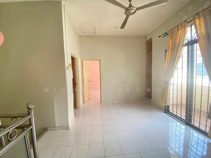 Rumah Berkembar untuk Dijual di Bercham (Ipoh) - Michele Leong - Living Room - PropertyGuru.com.my
