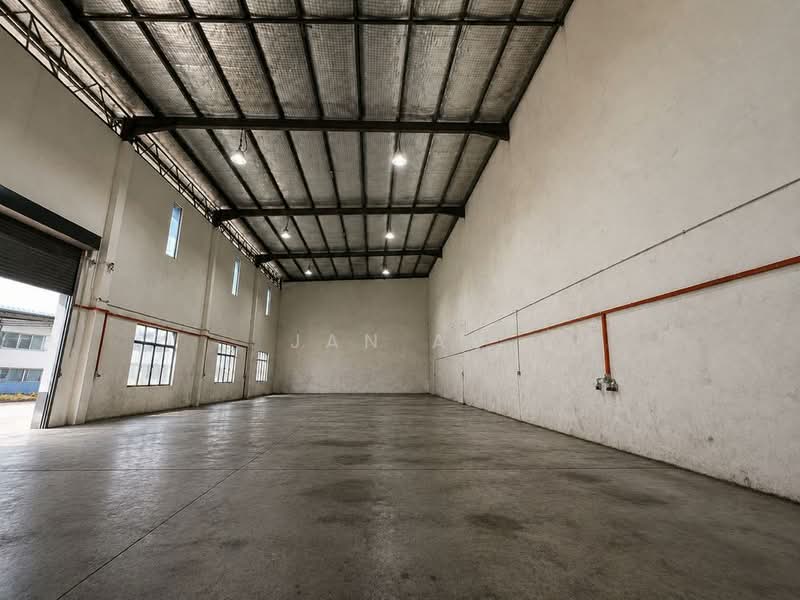 Cluster Factory for Rent in Taman Desa Cemerlang (Ulu Tiram) - JAN AU - Interior - PropertyGuru.com.my