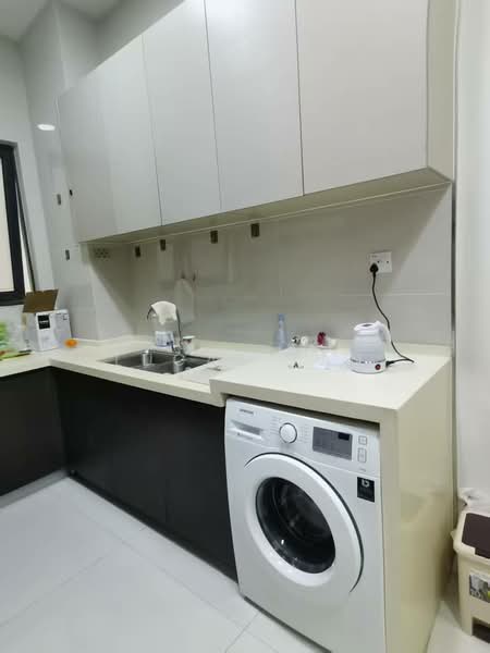 Kondominium untuk Disewa di Bay Point @ Country Garden Danga Bay - Lucas Tan - PropertyGuru.com.my