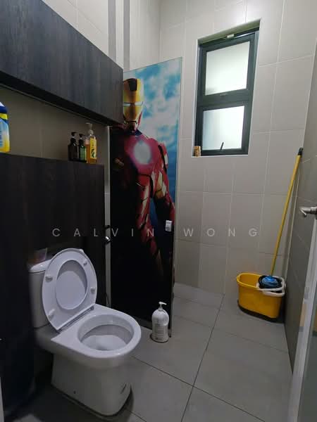 Rumah Berkembar untuk Dijual di Taman Iskandar (Johor Bahru) - Calvin Wong - Bathroom - PropertyGuru.com.my