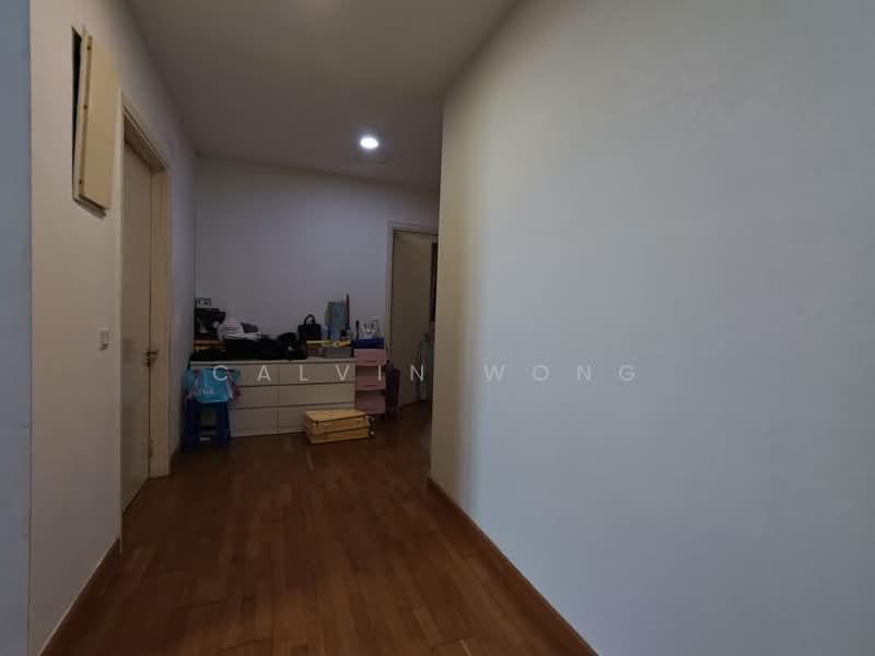 Rumah Berkembar untuk Dijual di Taman Iskandar (Johor Bahru) - Calvin Wong - Corridor - PropertyGuru.com.my