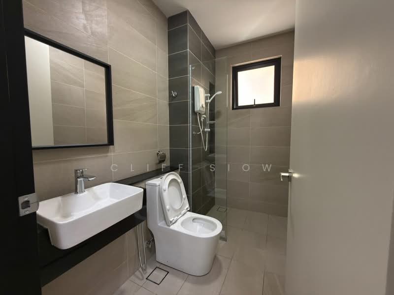 Servis Apartment untuk Disewa di 2Rio Residence @ Bandar Puteri Puchong - Cliff Siow - Bathroom - PropertyGuru.com.my