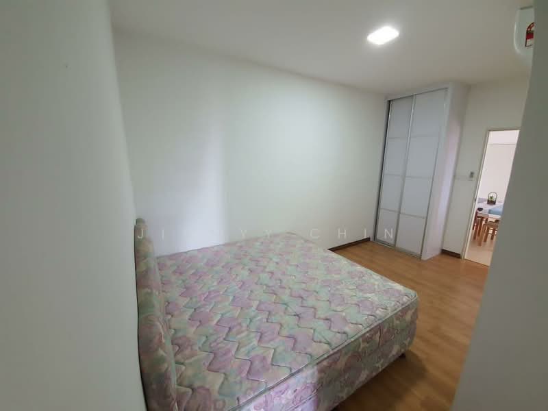 Pangsapuri untuk Dijual di Roxy Apartment - Jimmyy Chin - Bedroom - PropertyGuru.com.my