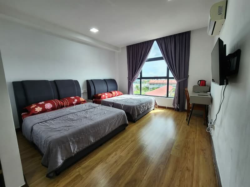 Pangsapuri untuk Dijual di Roxy Apartment - Jimmyy Chin - Bedroom - PropertyGuru.com.my