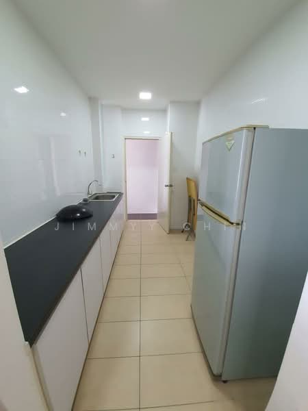Pangsapuri untuk Dijual di Roxy Apartment - Jimmyy Chin - Kitchen - PropertyGuru.com.my