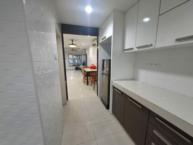 Terraced House for Sale in Bandar Botanic (Klang) - Pon Lee Miin - Kitchen - PropertyGuru.com.my