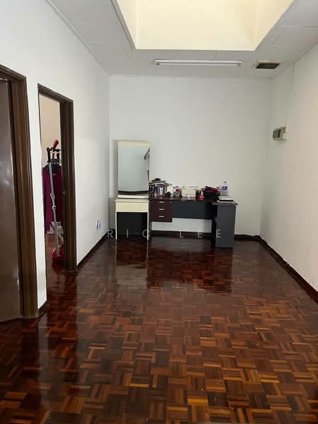2-storey Terraced House for Sale in Taman Mount Austin (Tebrau) - Eric Lee - Interior - PropertyGuru.com.my
