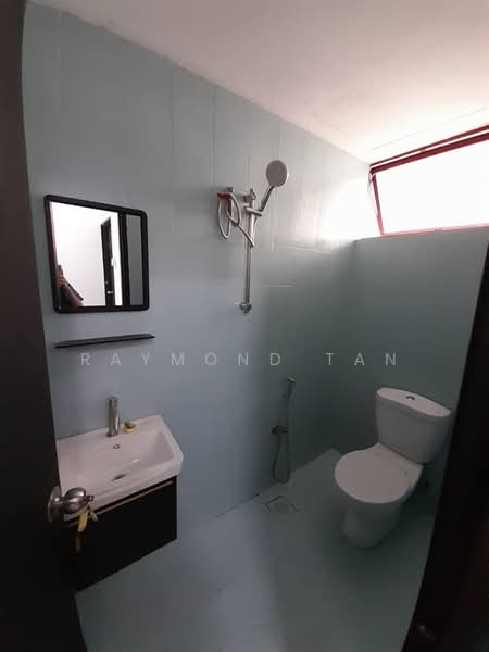 Office for Sale in Kota Damansara (Selangor) - Raymond Tan - Bathroom - PropertyGuru.com.my