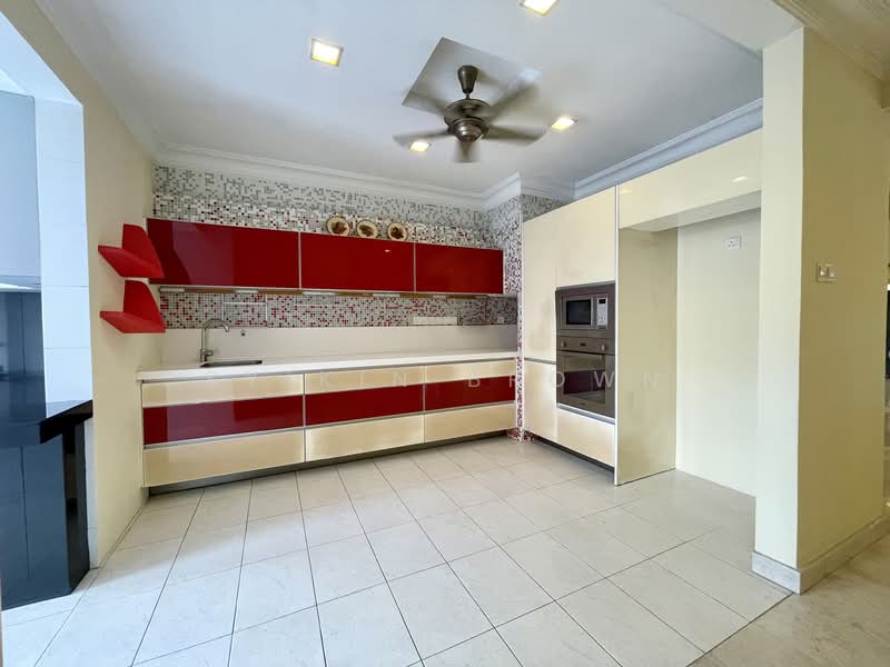 2.5-storey Terraced House for Sale in Taman Tun Dr Ismail (Kuala Lumpur) - Syikin Brown - PropertyGuru.com.my