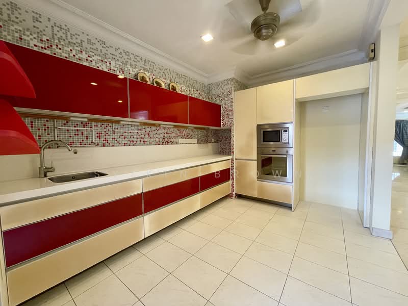 2.5-storey Terraced House for Sale in Taman Tun Dr Ismail (Kuala Lumpur) - Syikin Brown - PropertyGuru.com.my