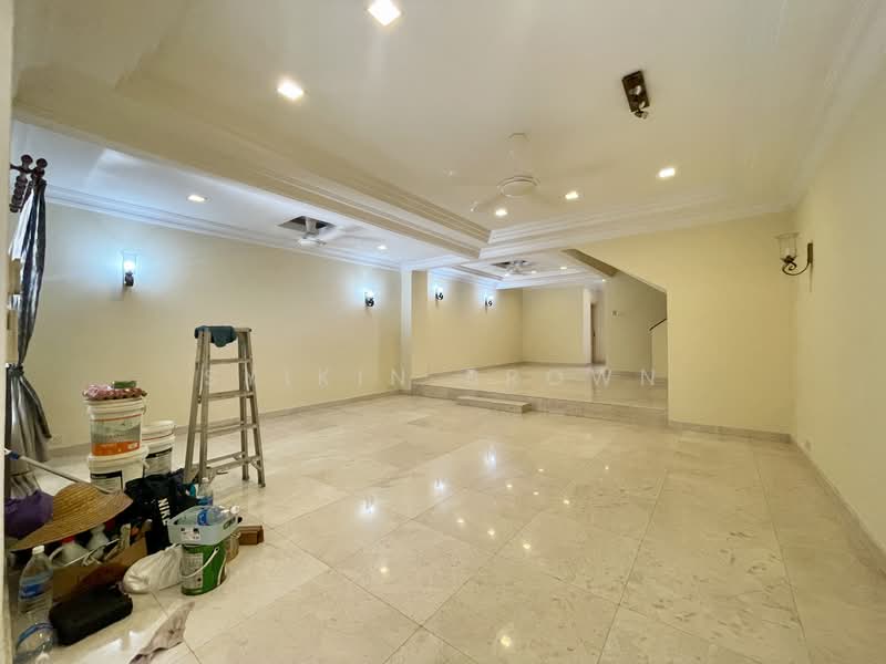2.5-storey Terraced House for Sale in Taman Tun Dr Ismail (Kuala Lumpur) - Syikin Brown - PropertyGuru.com.my