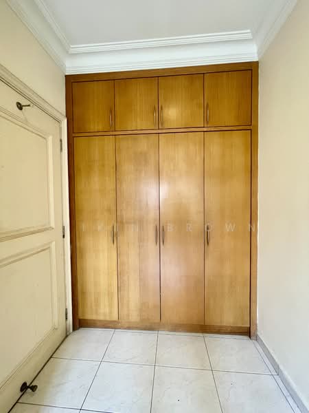 2.5-storey Terraced House for Sale in Taman Tun Dr Ismail (Kuala Lumpur) - Syikin Brown - PropertyGuru.com.my