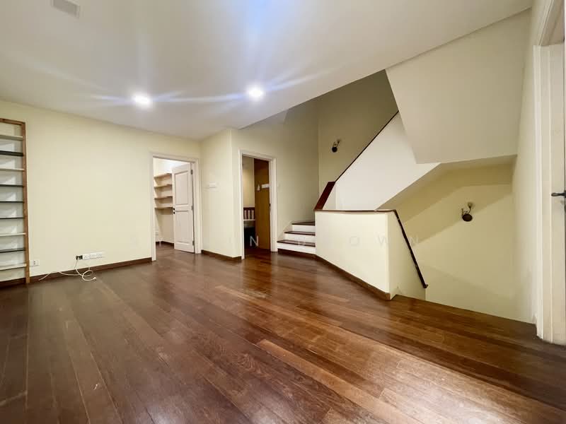2.5-storey Terraced House for Sale in Taman Tun Dr Ismail (Kuala Lumpur) - Syikin Brown - PropertyGuru.com.my