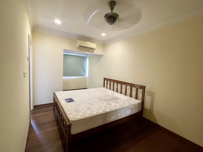 2.5-storey Terraced House for Sale in Taman Tun Dr Ismail (Kuala Lumpur) - Syikin Brown - PropertyGuru.com.my