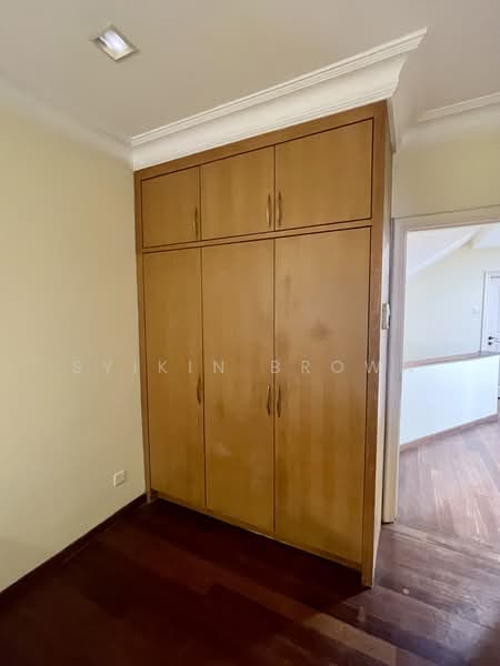 2.5-storey Terraced House for Sale in Taman Tun Dr Ismail (Kuala Lumpur) - Syikin Brown - PropertyGuru.com.my
