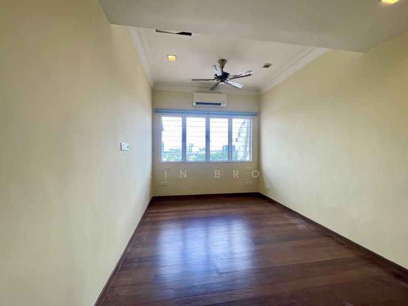 2.5-storey Terraced House for Sale in Taman Tun Dr Ismail (Kuala Lumpur) - Syikin Brown - PropertyGuru.com.my